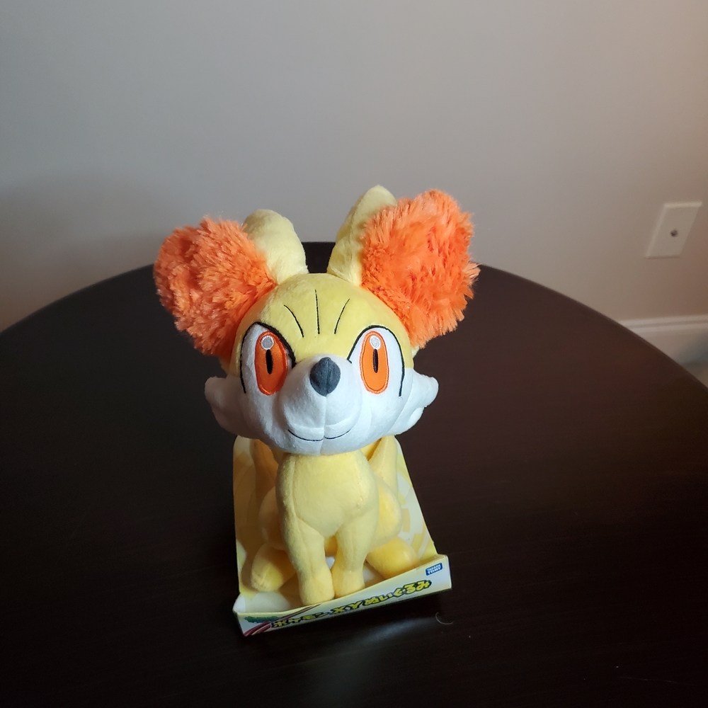 Official Pokemon  - Fennekin -  Plush Toy (NWT)